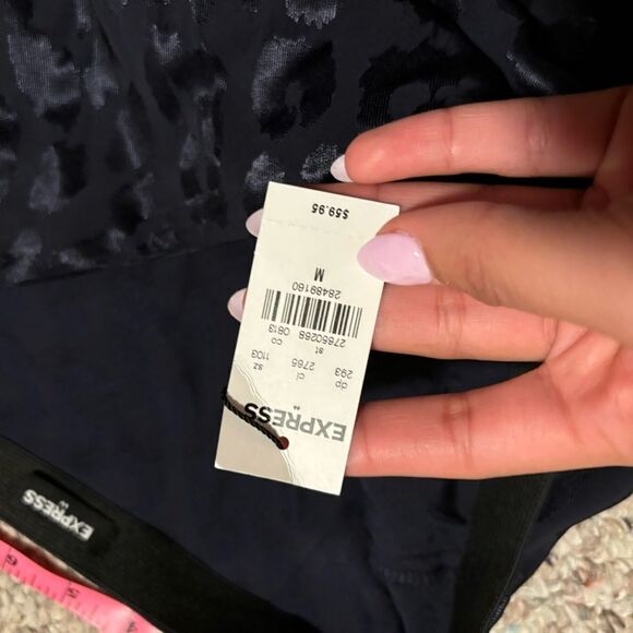 NWT Express Midi Slip Skirt in Navy Blue Metallic- Size Medium - Picture 5 of 8